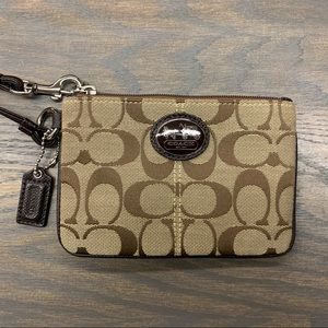 Coach Wristlet Signature Print